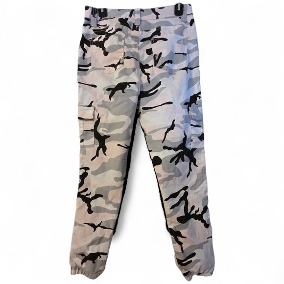 VIP Jeans Cargo Camo Jogger Pants Blk White Gray Y2K 90's Size 11/12 - Picture 3 of 4